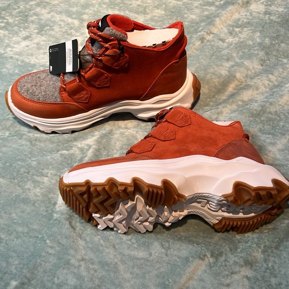 SOREL Kinetic Breakthru Caribou Sneaker Boot - Picture 5 of 10